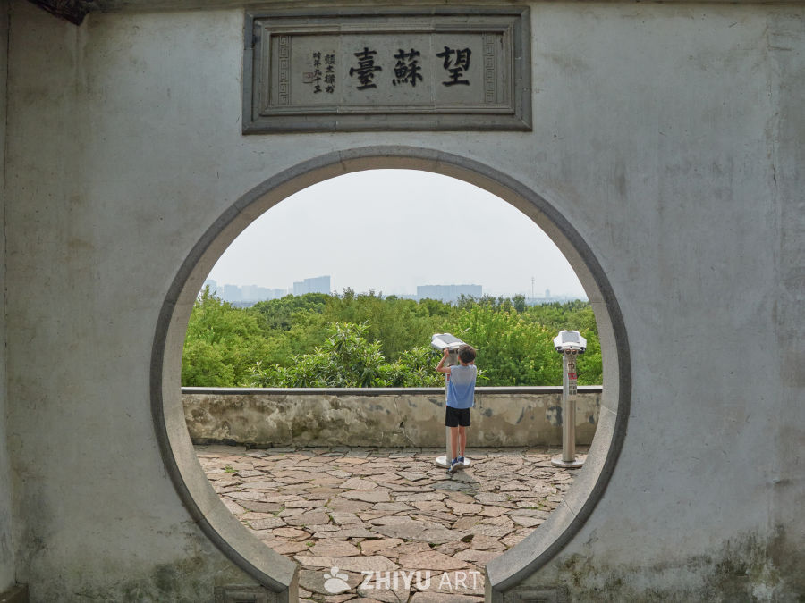 江苏省苏州市虎丘山风景名胜区望苏台