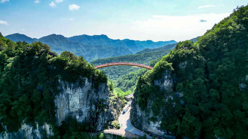 湖北神农架天燕景区