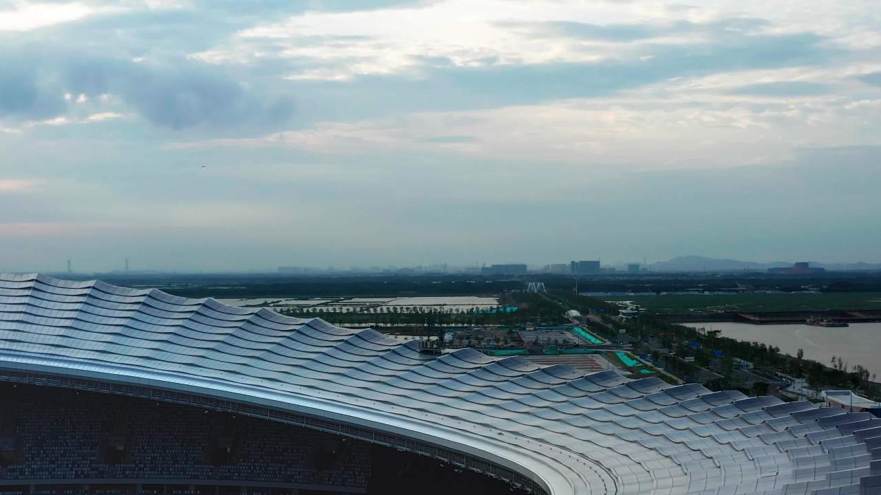 大湾区体育中心建筑外观俯瞰 