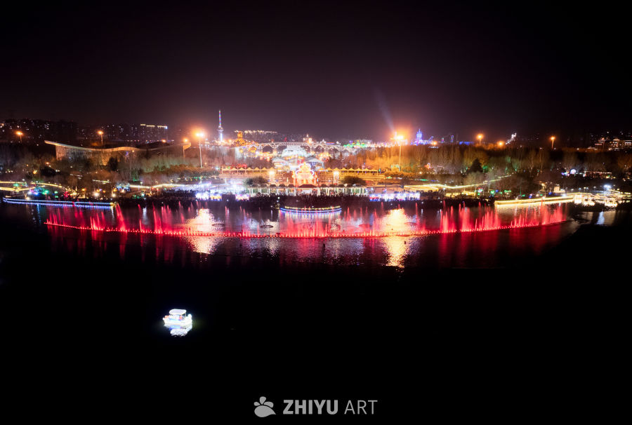 夜色中的灯光盛宴