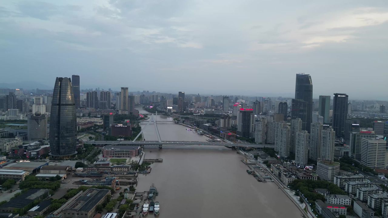  航拍浙江宁波城市风光甬江