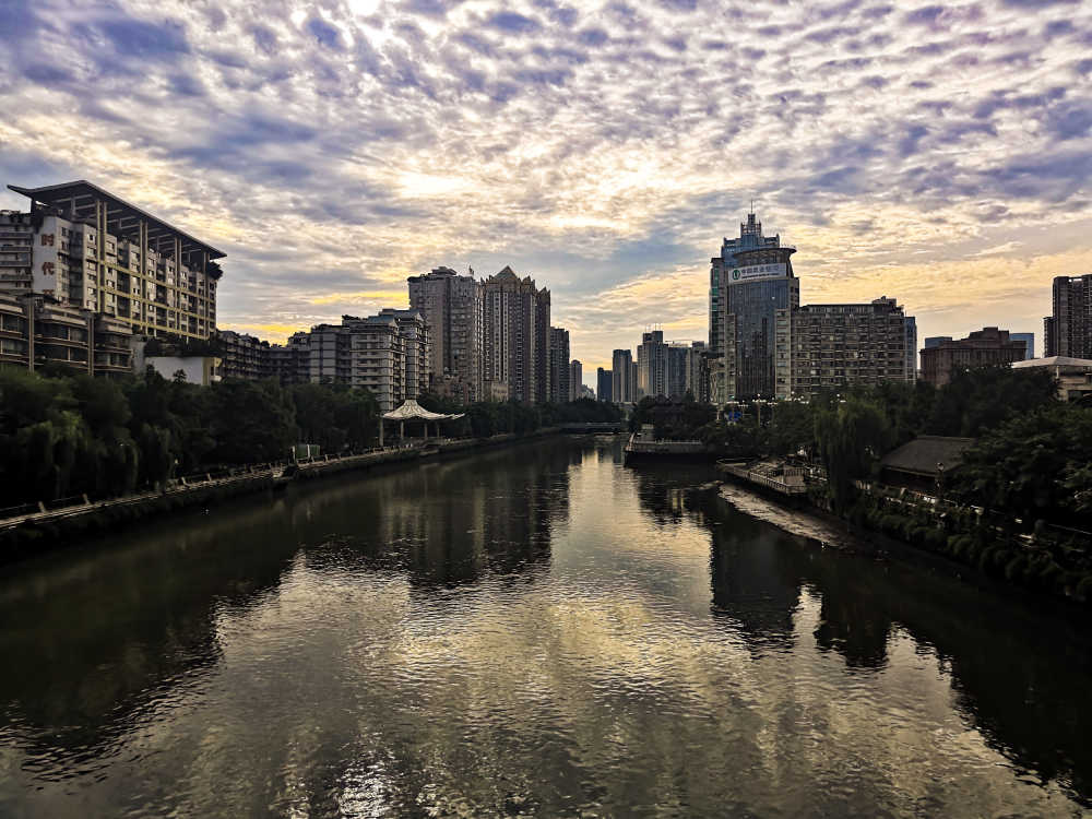 杂乱无章