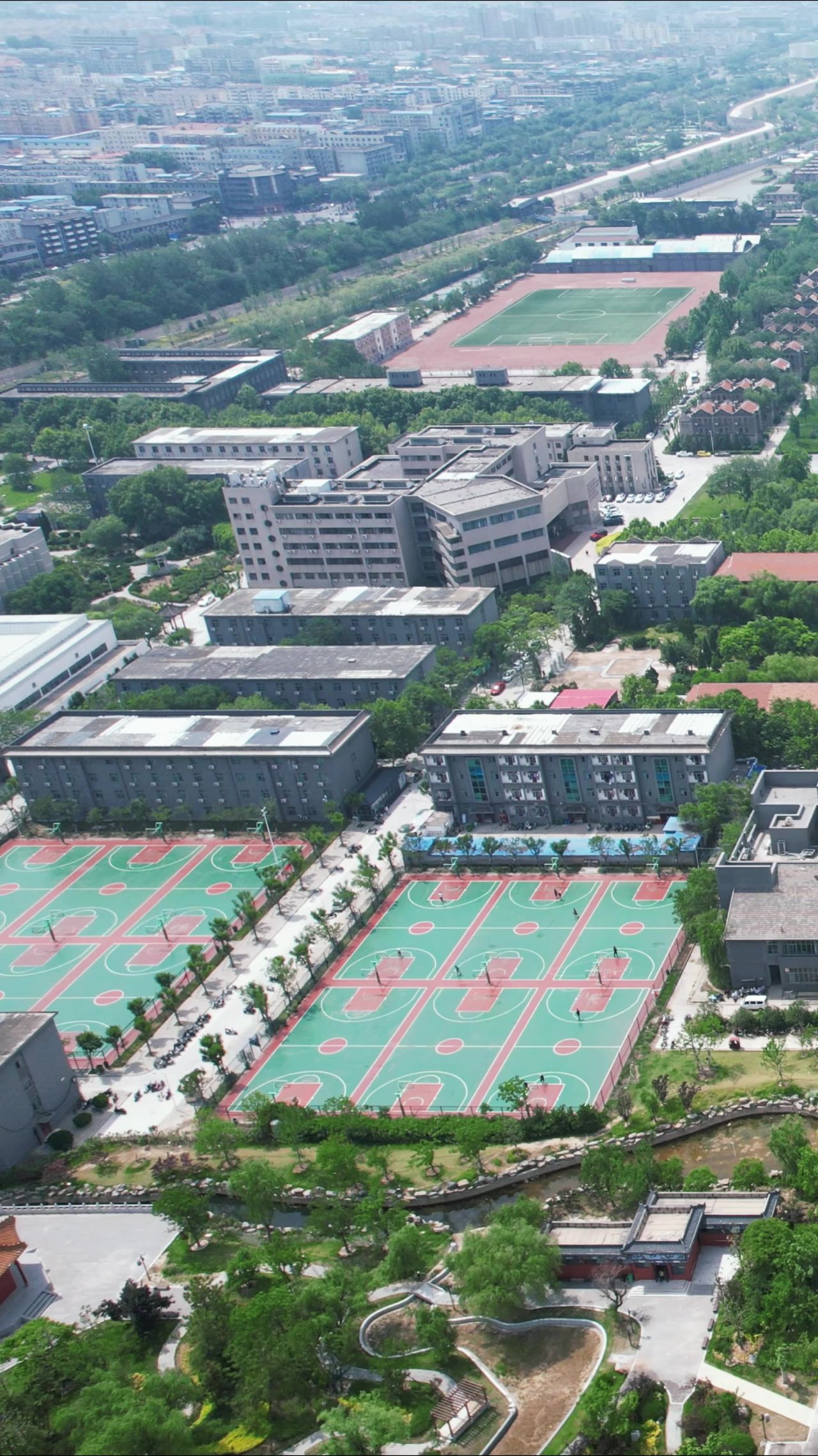 航拍开封城市风光旅游景区