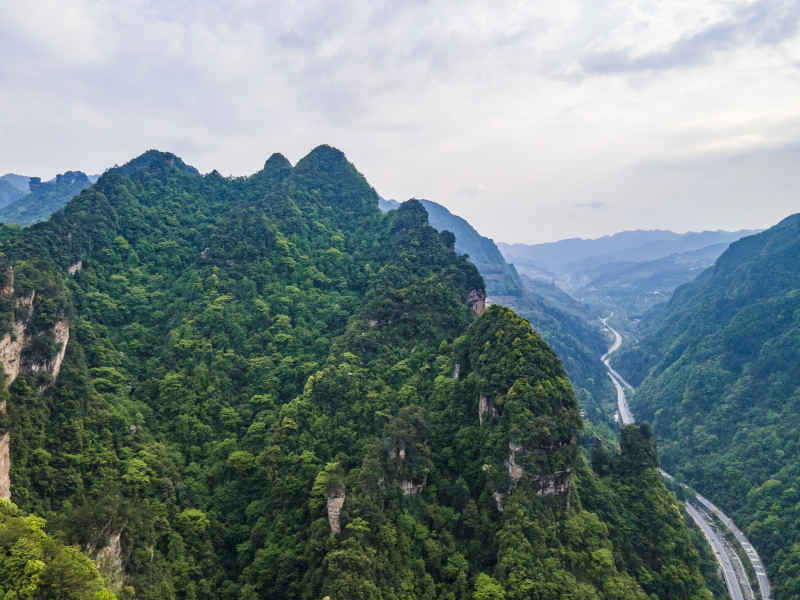 湖南张家界武陵源百丈崖风光