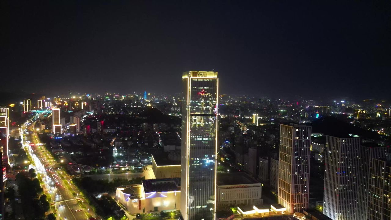 航拍山东济南奥体中心经十路夜景