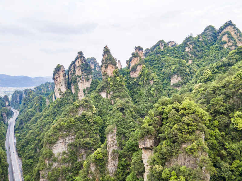 湖南张家界奇山山川 