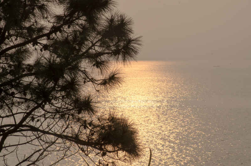 海上落日