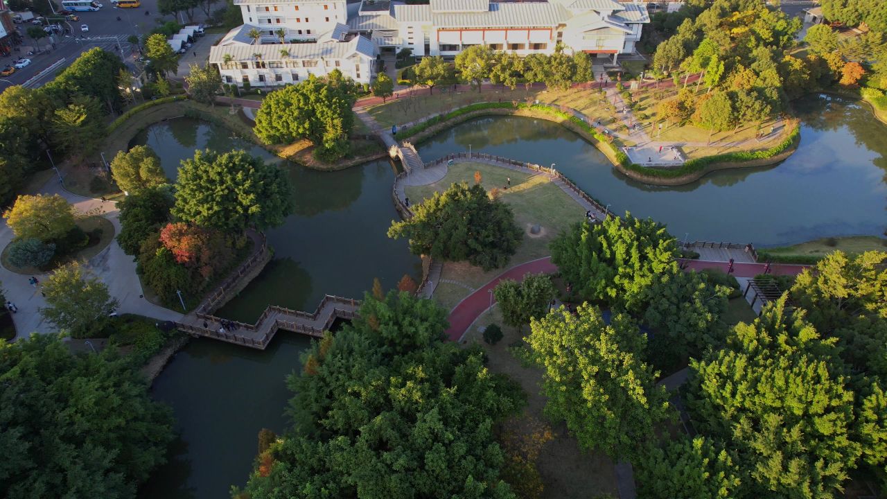 航拍福州长乐冰心公园