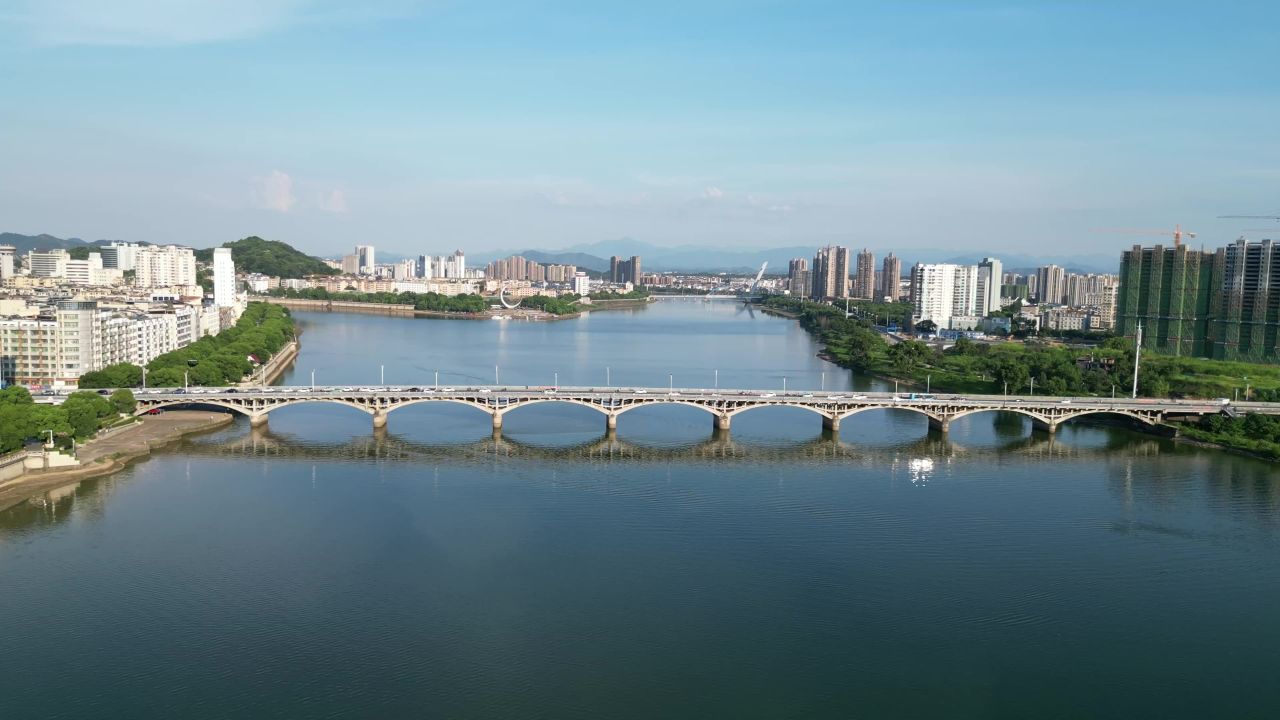  航拍江西上饶胜利大桥