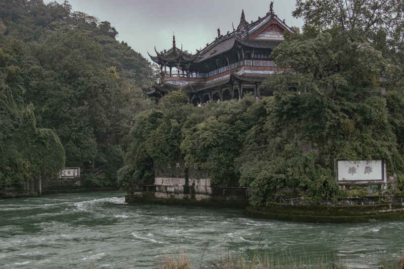 都江堰宝瓶口