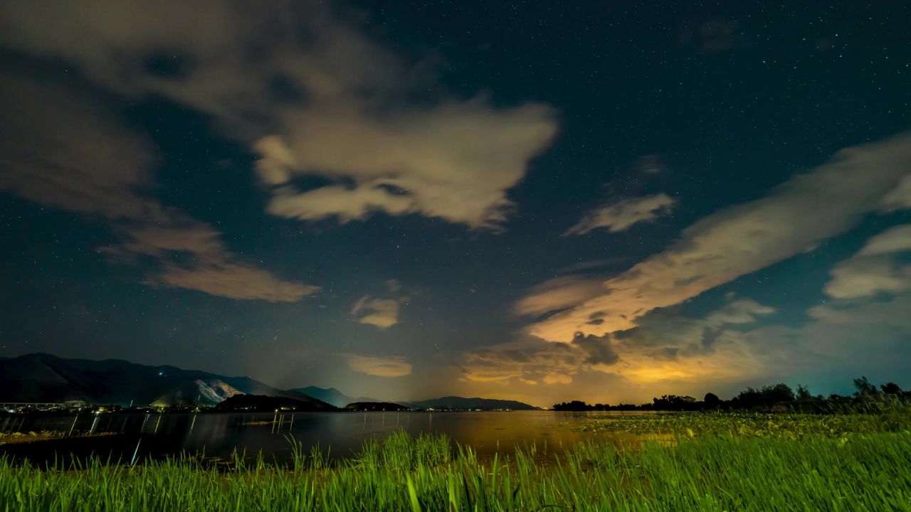 大理洱海银河星空延时摄影