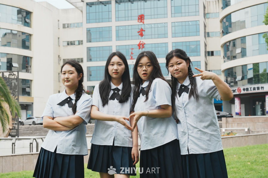 青春校园友谊照