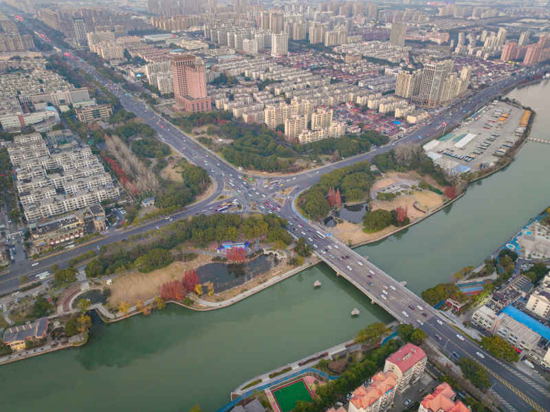 航拍昆山城市冬日日落风光建筑大景 18