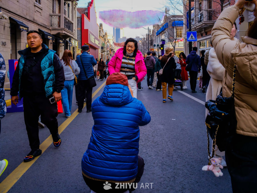 冬日街头的时尚瞬间