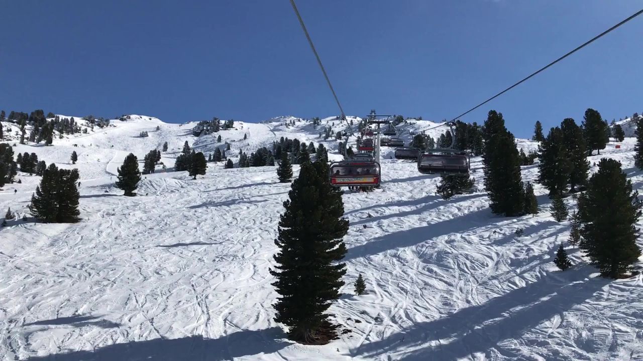 滑雪冬天雪山冬季