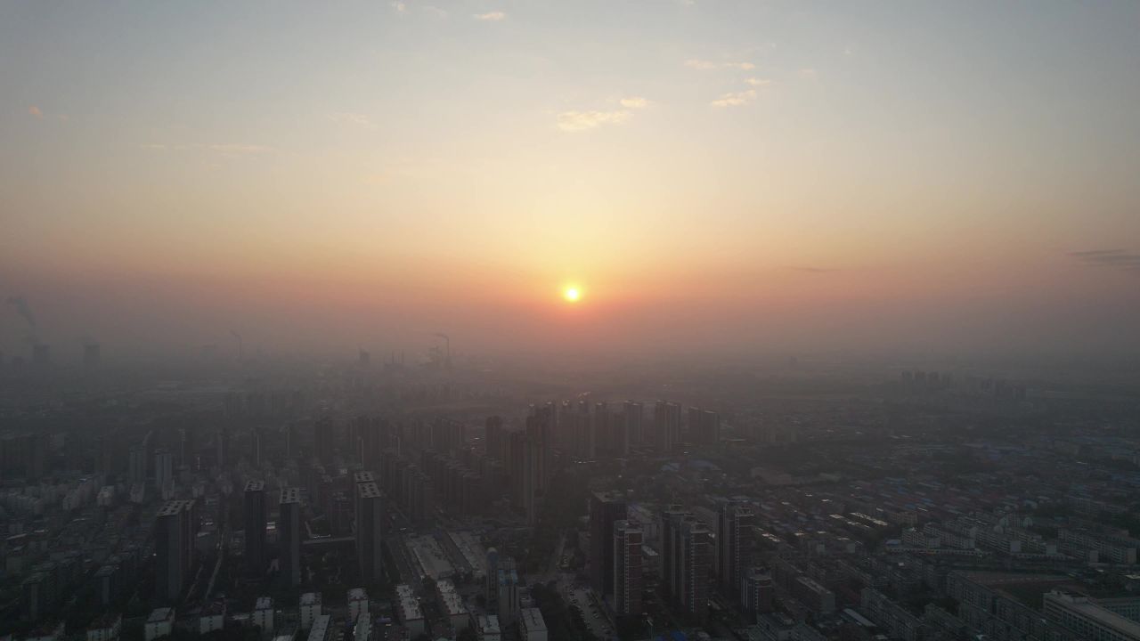 城市日落晚霞夕阳自然风光航拍  