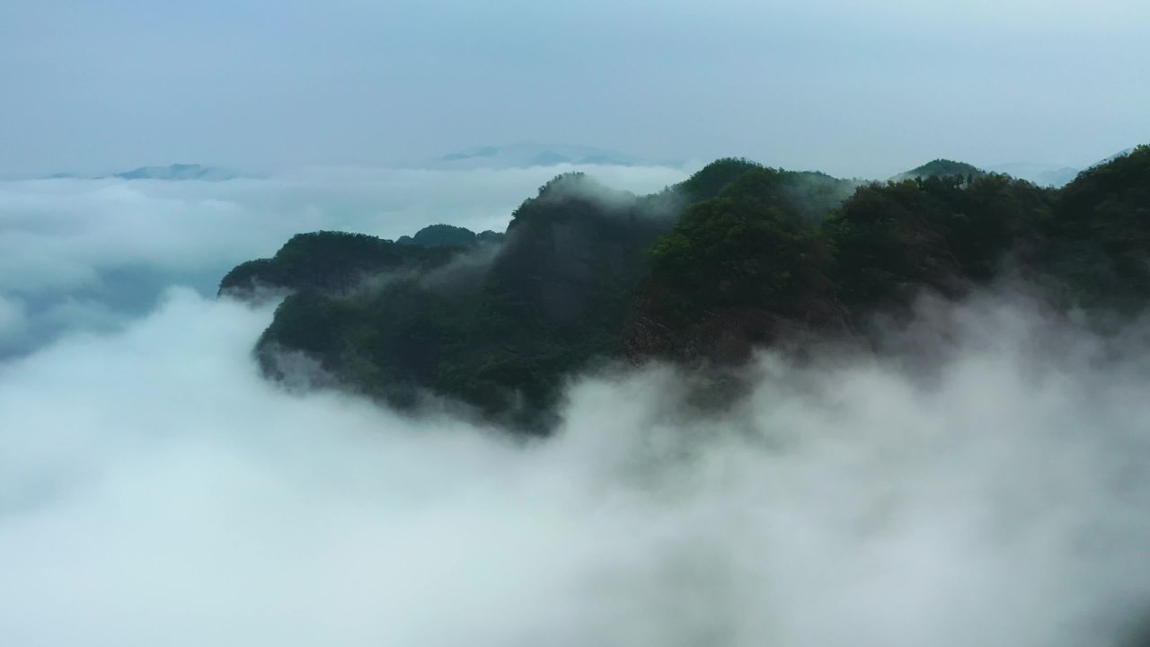 江西龙南南武当山航拍云海风光 二