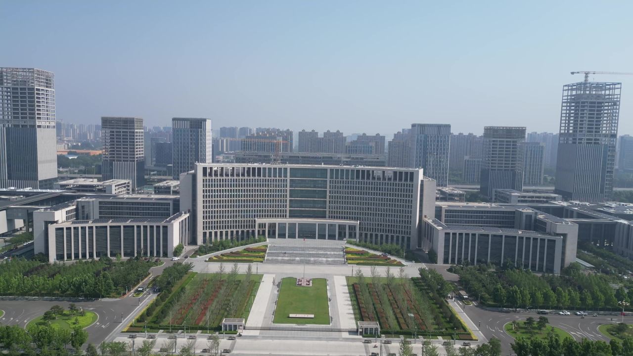 航拍山东济宁城市风光