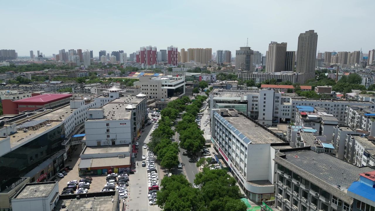 航拍河北保定城市风光