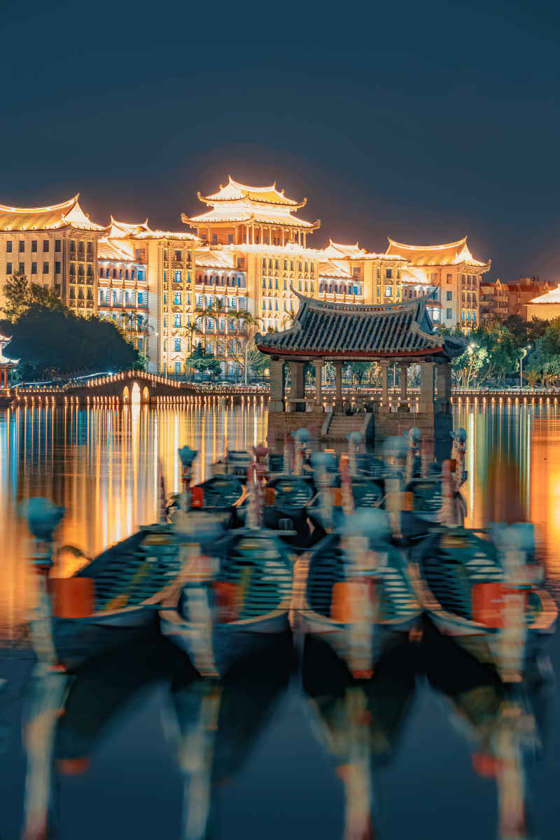 龙舟池的夜