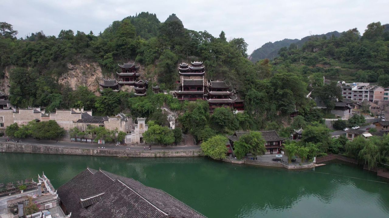 贵州黔东南镇远古镇5A景区航拍  
