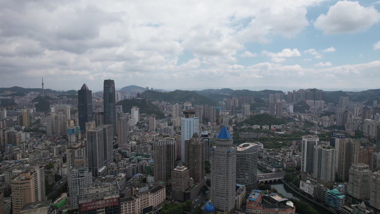 贵州贵阳城市风光航拍 
