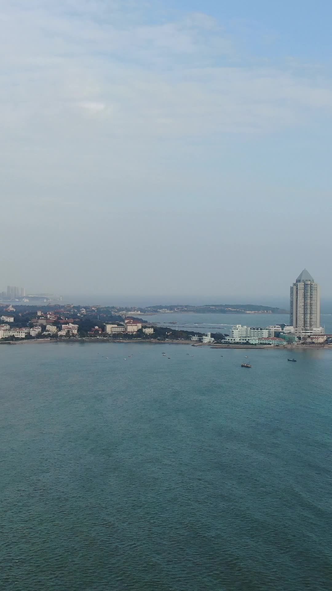 海滨城市全景