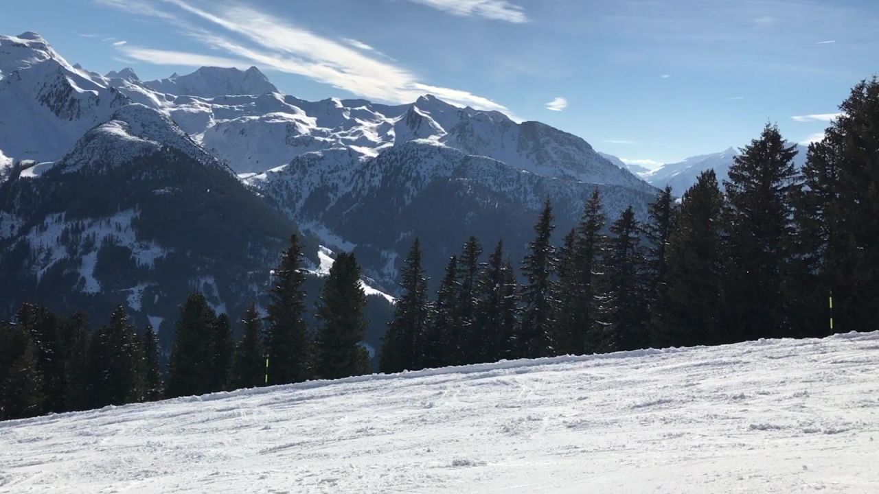 滑雪冬天雪山冬季