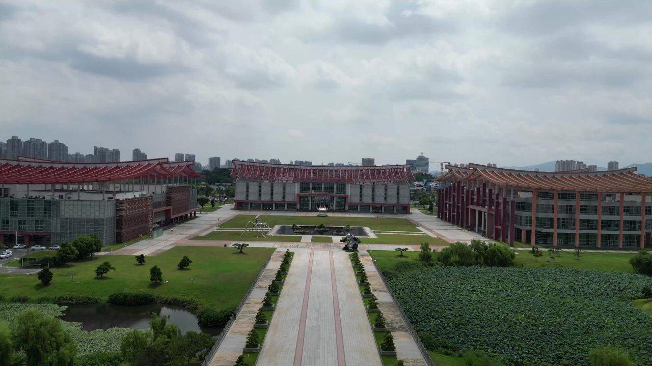 航拍福建漳州三馆