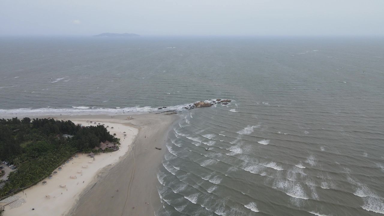 广东茂名浪漫海岸风景区航拍 12