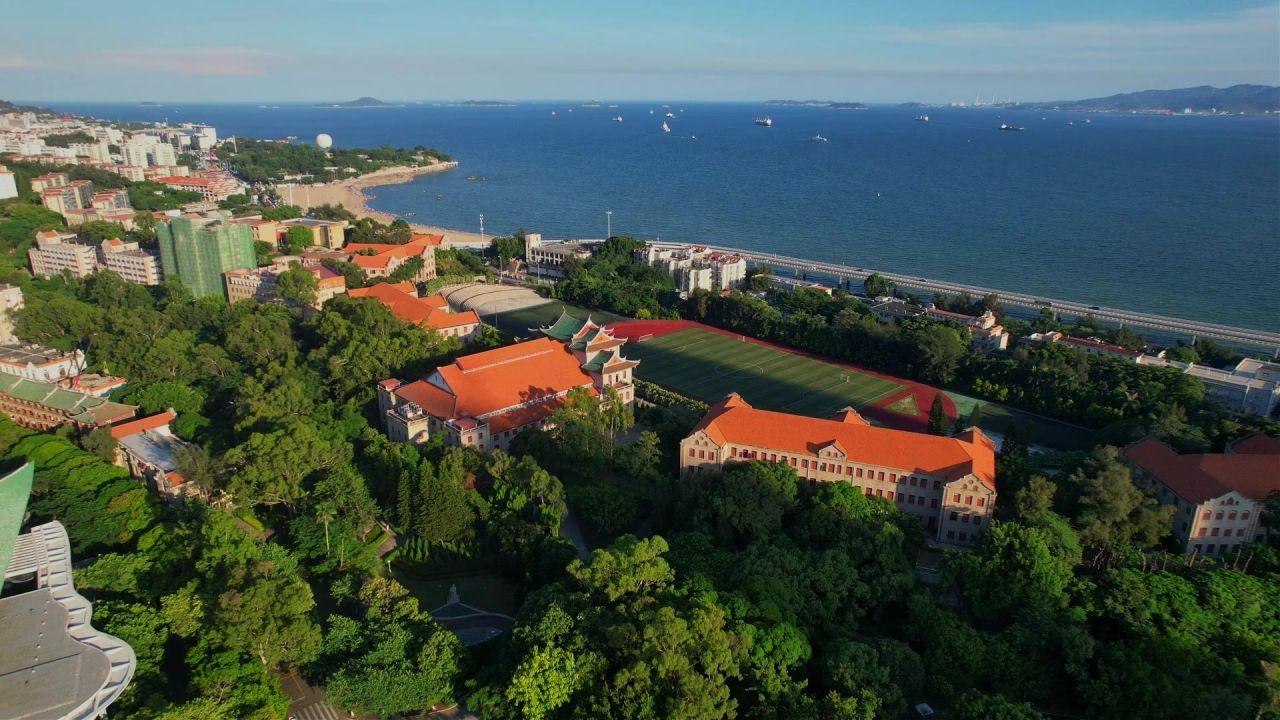 航拍厦门大学建筑景观