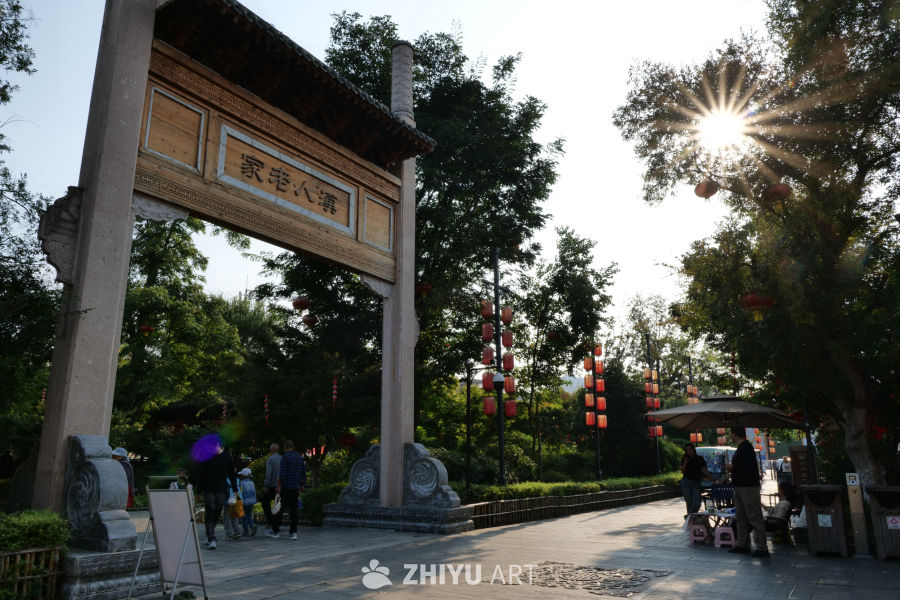 兴汉胜境景区一角 21