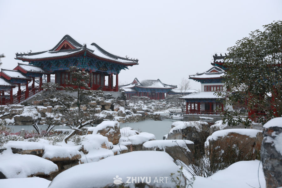 雪中古园