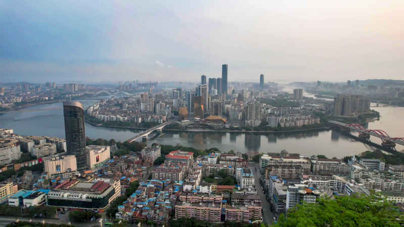 广西柳州城市风光航拍摄影图