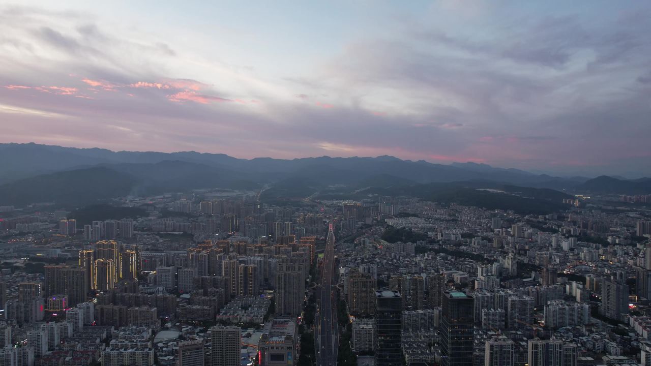 福建龙岩城市落日晚霞夕阳夜幕降临航拍 