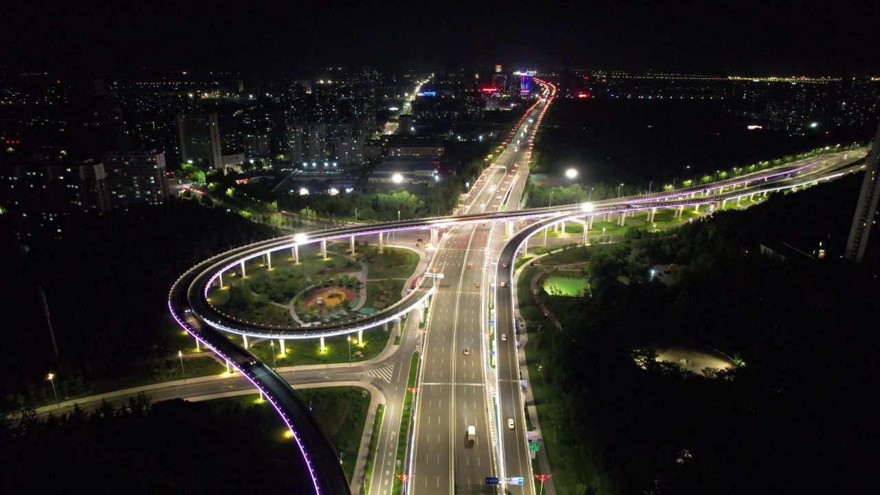 城市高架桥夜景交通航拍