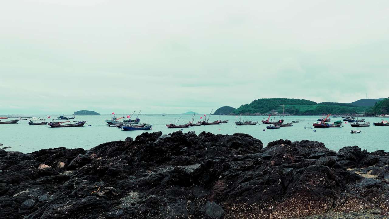 航拍长海岛港口码头