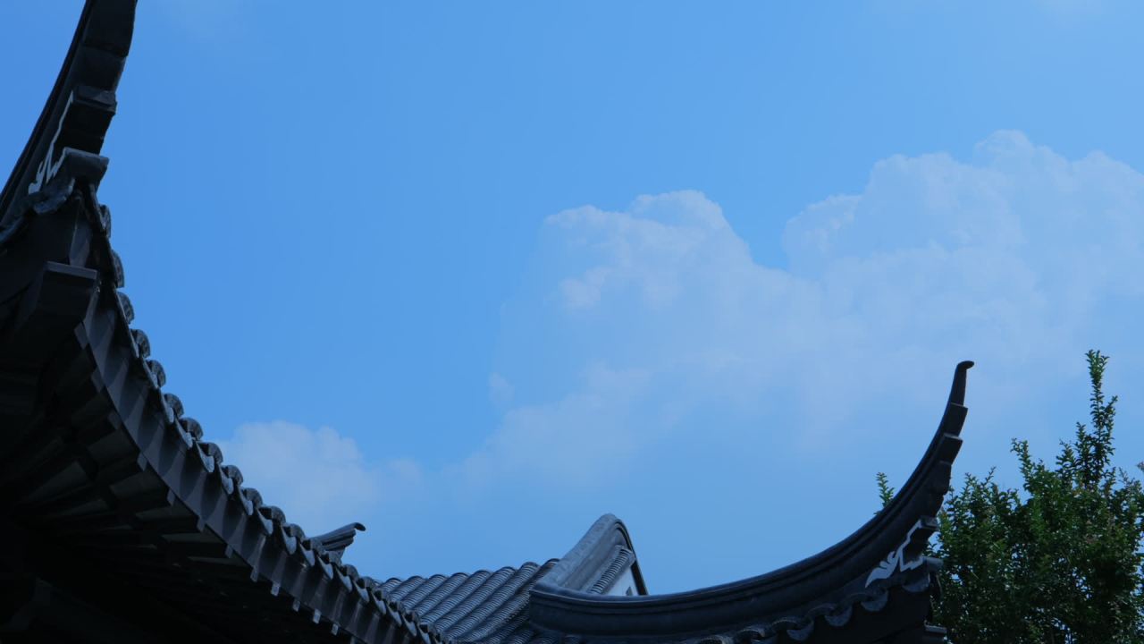 中式建筑与云