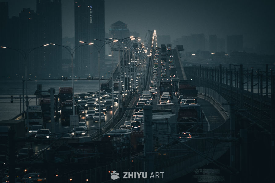 喧嚣城市