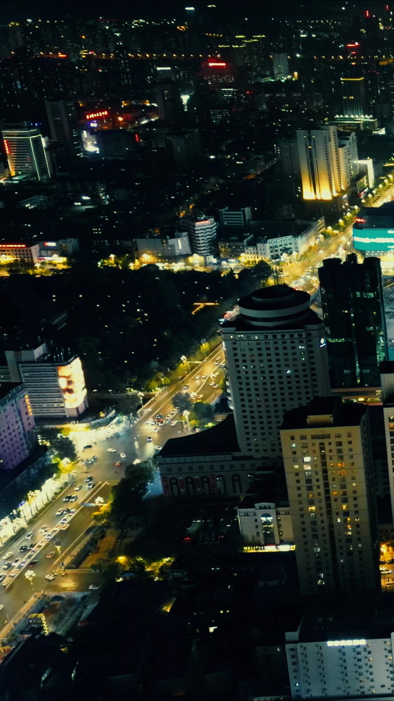 昆明城市夜景竖屏航拍 
