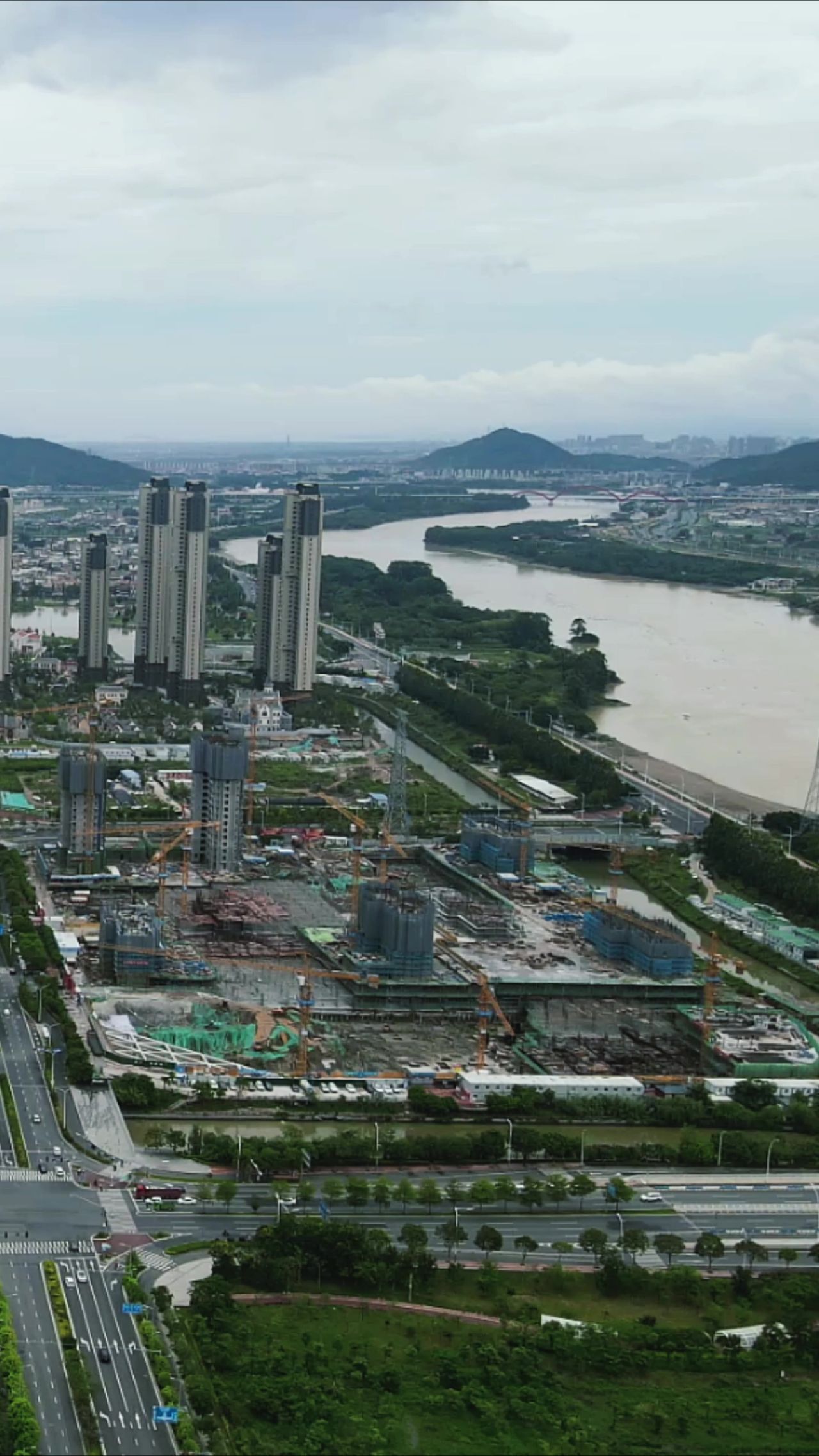 福建漳州城市风光竖屏航拍