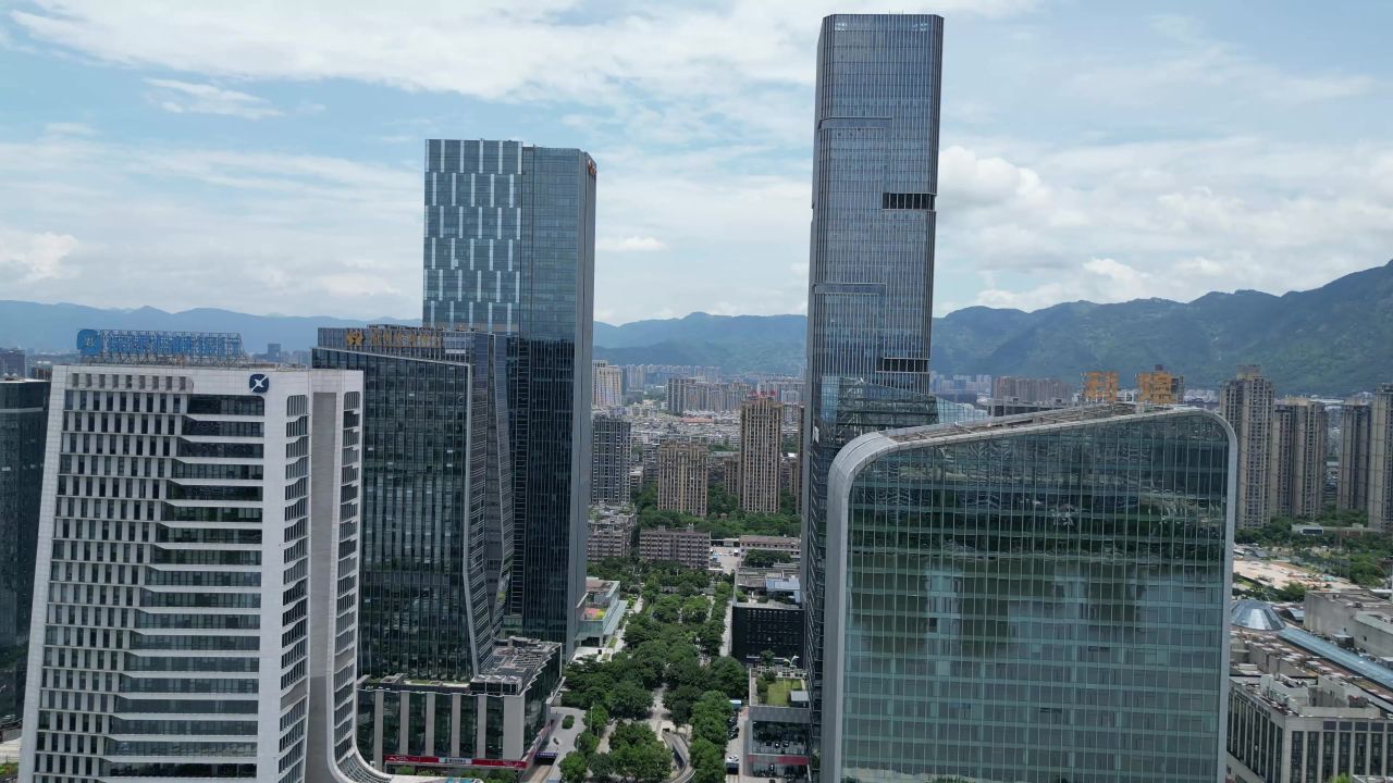 航拍福州金融街商业高楼