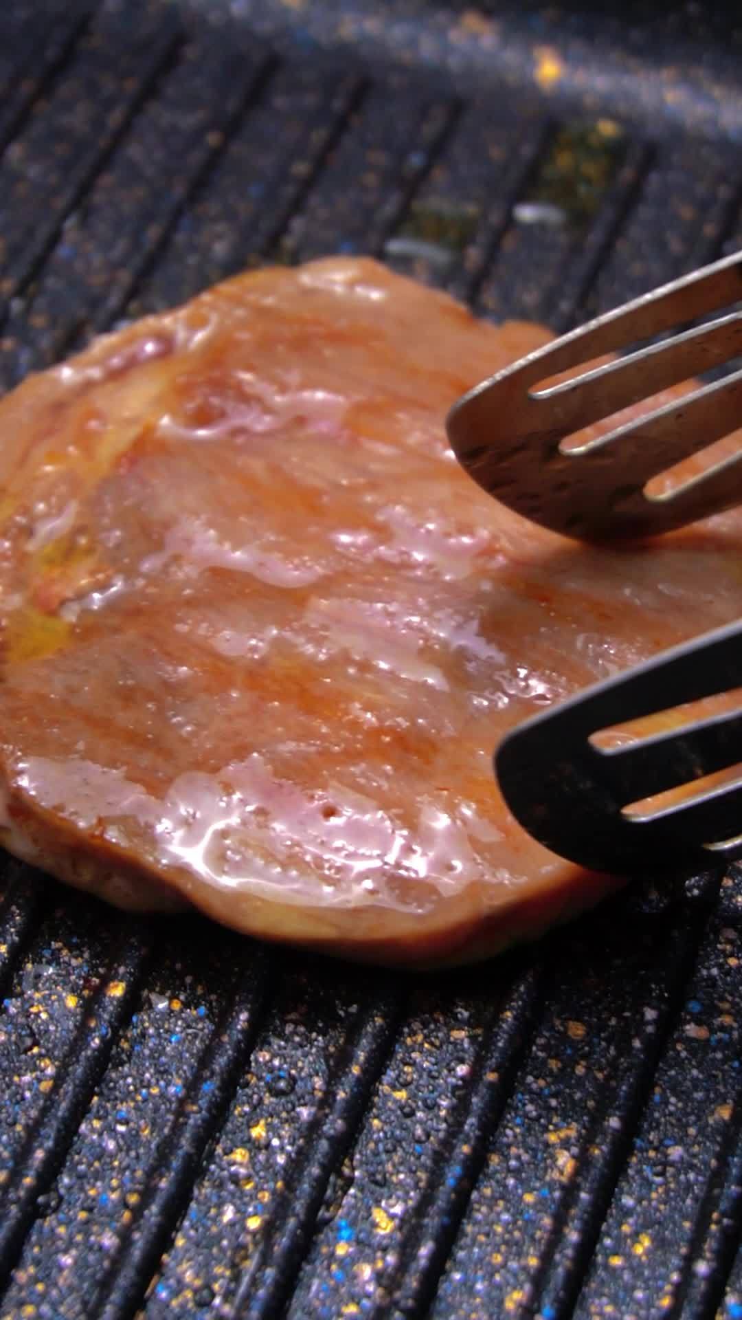 美食煎菲力牛排竖屏