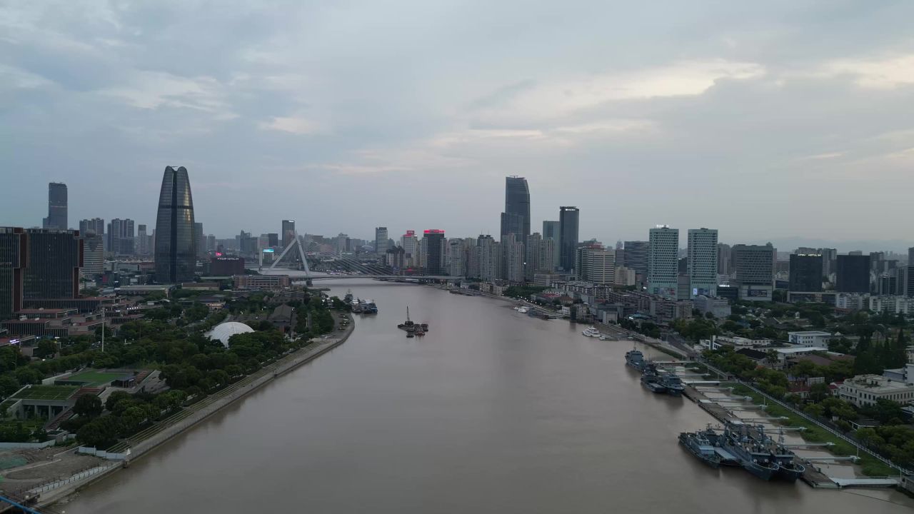  航拍浙江宁波城市风光甬江