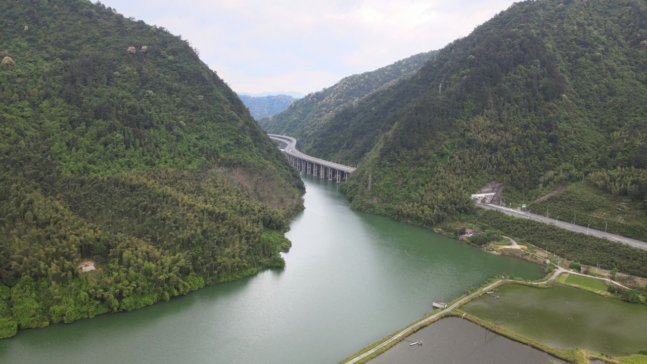 绥宁巫水航拍 4