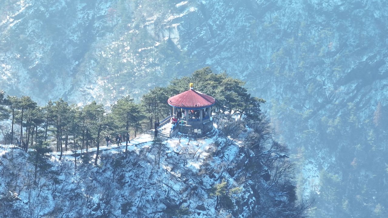 4K航拍冬天江西庐山山顶雪景