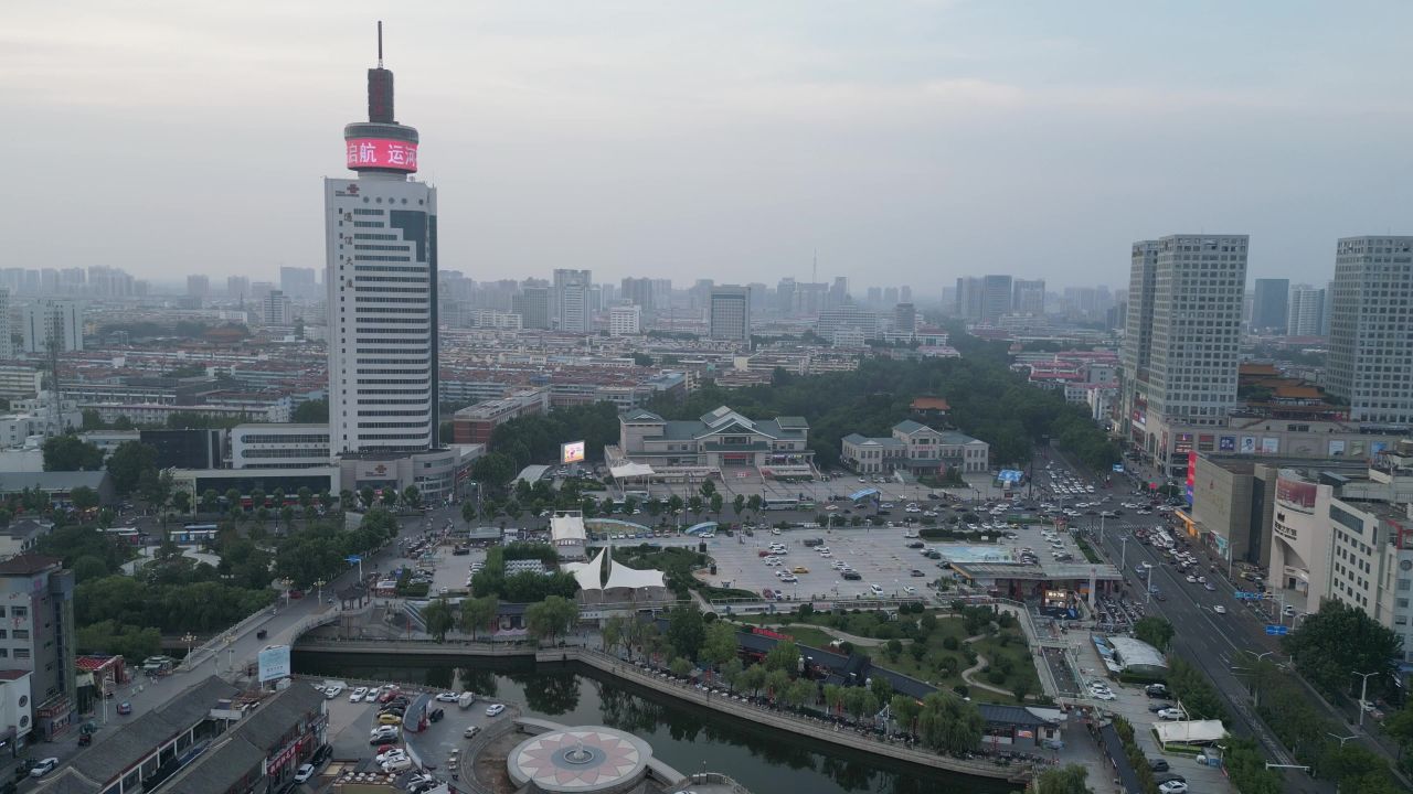 航拍山东济宁秀水城