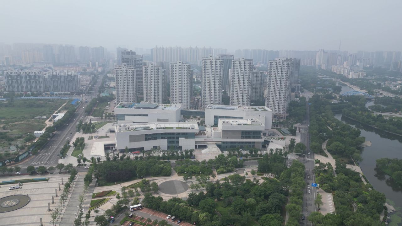  航拍山东菏泽市美术馆科技馆