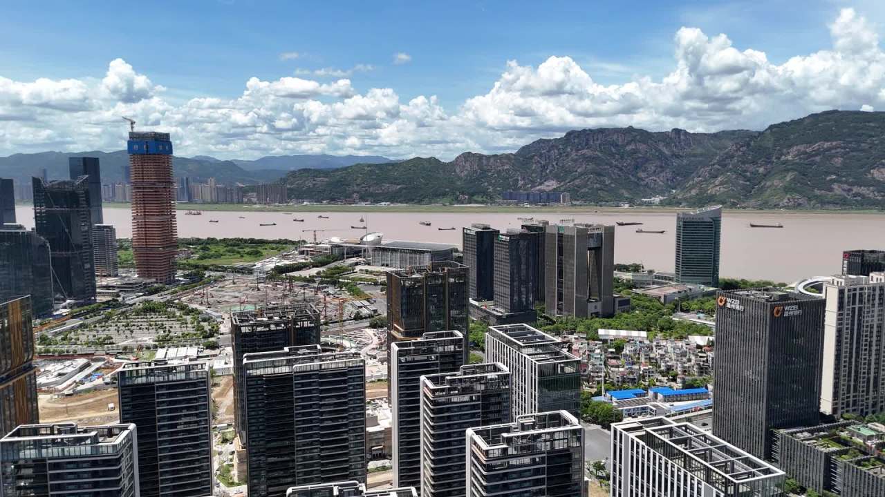 现代都市与自然的和谐共存