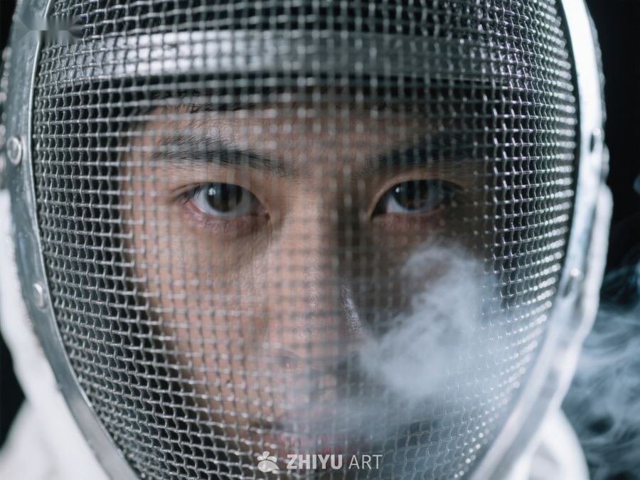 击剑运动员专注的眼神 109